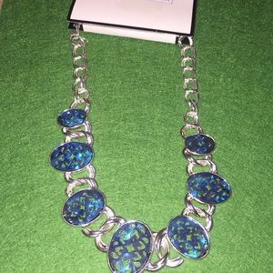 Dana Buchman necklace brand new